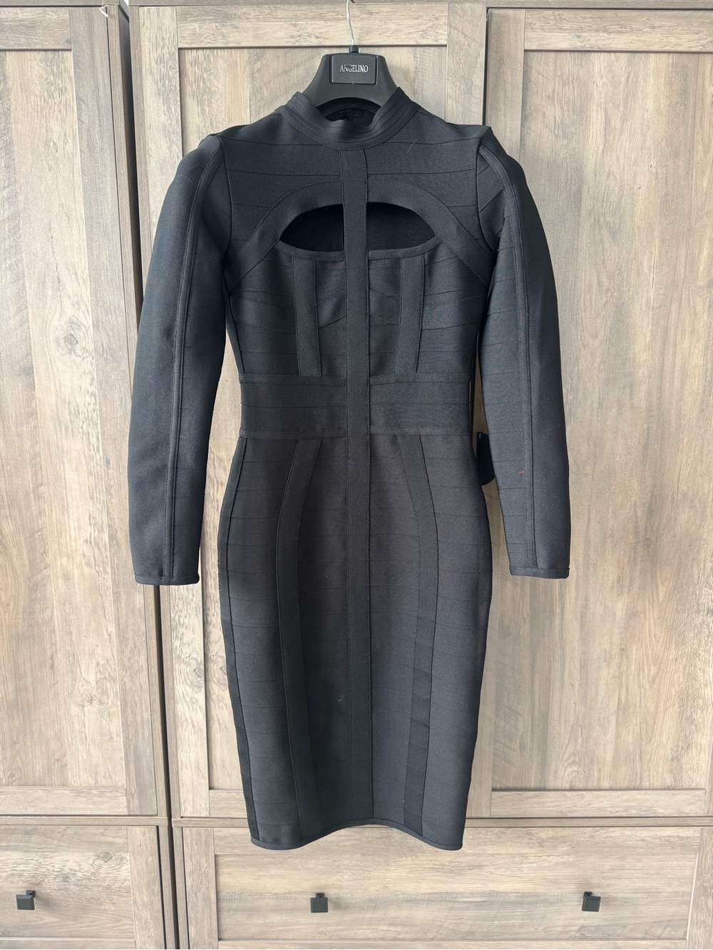 Slim Long-Sleeve Black Bandage Dress with Cutout
